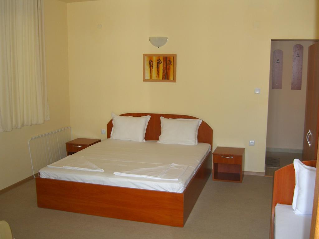 Terra Guest House Равда Номер фото